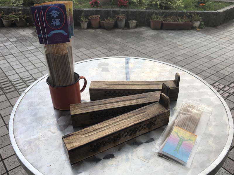 Mango Wood Incense Stand & Incense Case }S[Ebĥ& 