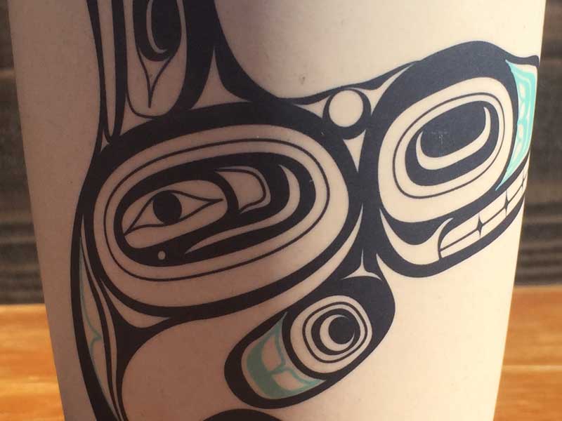 �V�i �J�i�_�C���f�B�A���@�n�C�_���̃v�����g���������|�@�ۂ̃J�b�v�A�o���u�[�J�b�v�@Whale