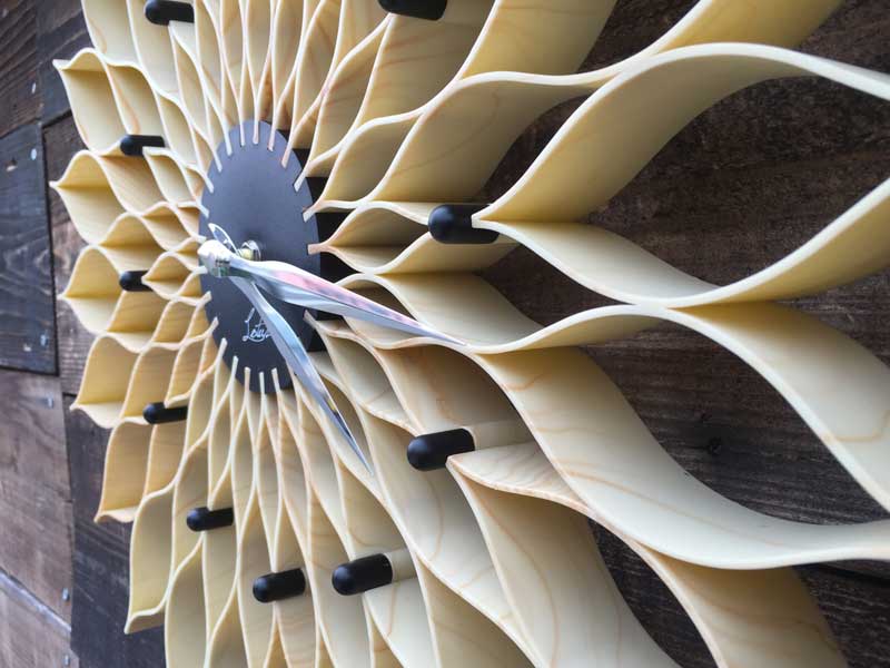 新品 Interform Leffard Clock インターフォルム ルファール ダリアの花の様な壁掛け時計