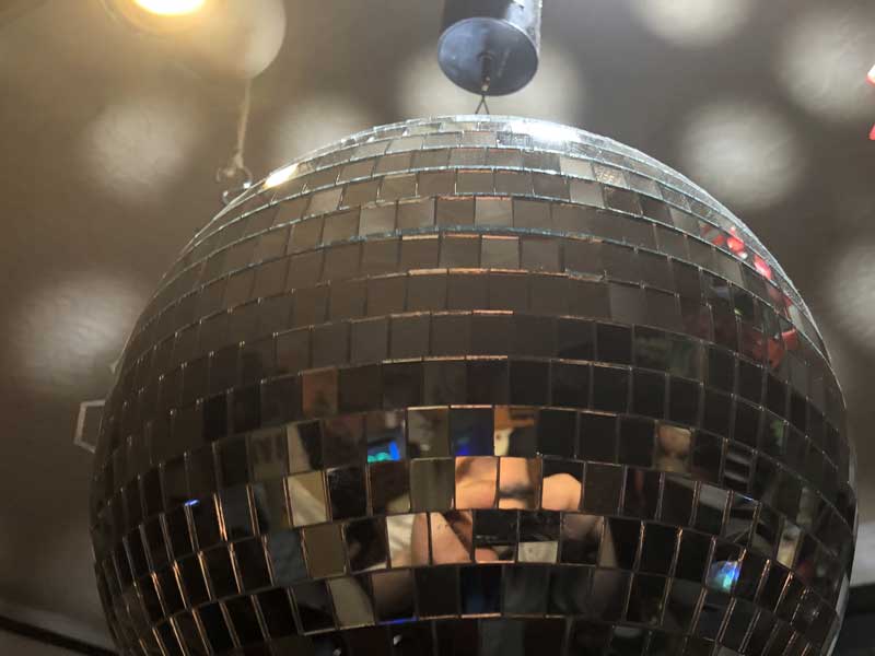 Mirror Ball ミラーボール 250mm お家でパーティーセッティングを楽しみたい方に