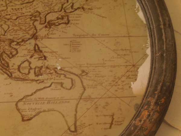 �V�i �r���e�[�W���H���ꂽ���E�n�}�̋��̃E�H�[���f�R�AVintage Old Map Wall Deco