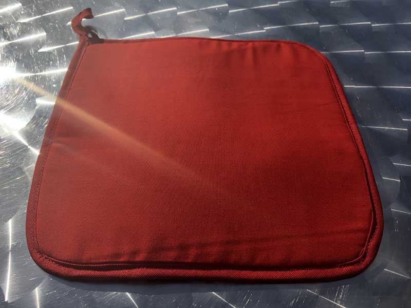 Peru Pot Mat �y���[�̃`�F�[���X�e�b�`�̓�~���A�i�X�J�̒n��G�A�����}�A�_�C�T�M�@