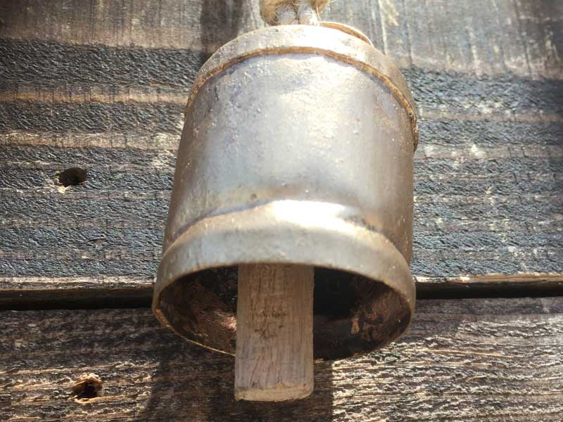 新品 Posh Living Iron Cow Bell ポッシュリビング アイアン製のカウベル