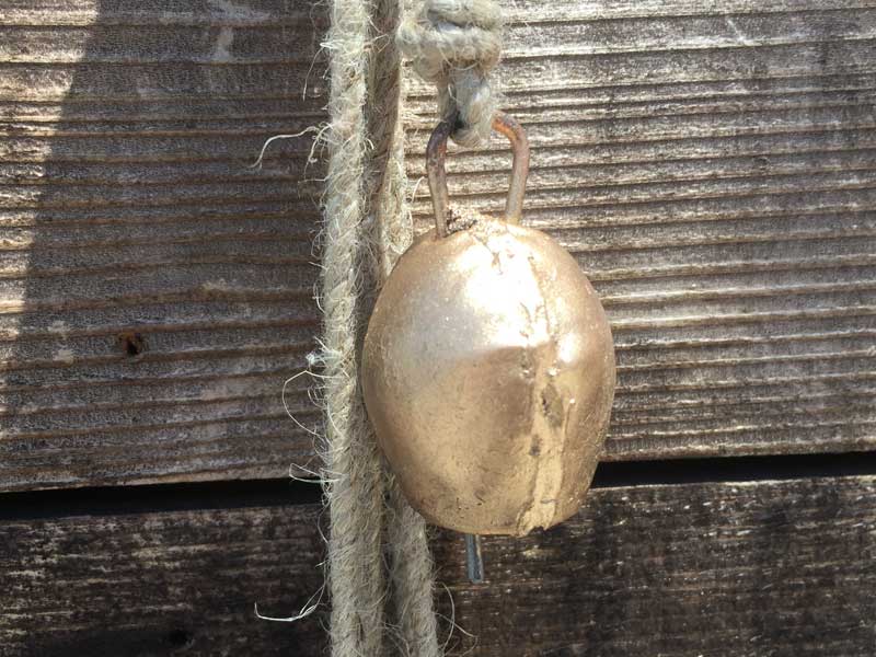 �V�i�@Posh Living 6 Iron Bell �|�b�V�����r���O 6 �A�C�A���x���A�h�A�x��