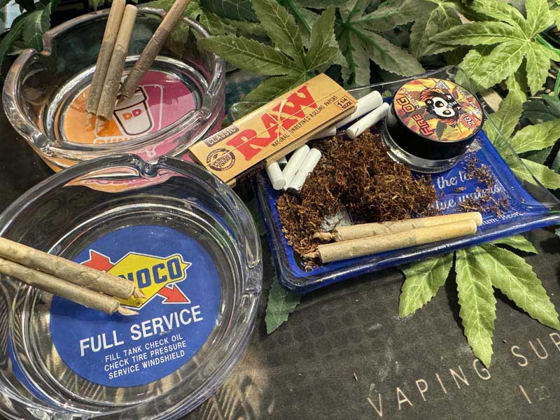 US Advertising Glass Ashtray、US企業物のガラス製の灰皿、Sunoco、Dunkin Donous