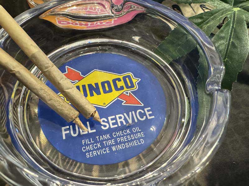 US Advertising Glass Ashtray、US企業物のガラス製の灰皿、Sunoco、Dunkin Donous