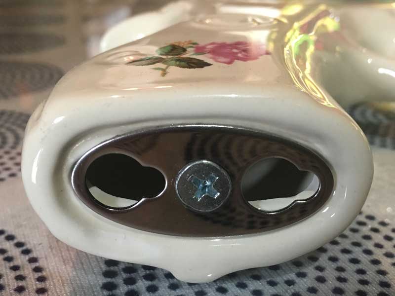 �V�i SUCK UK Wall Gun Vase �T�b�NUK �K���A�e�^�@�ǖʐݒu�̈�֍����A�ԕr