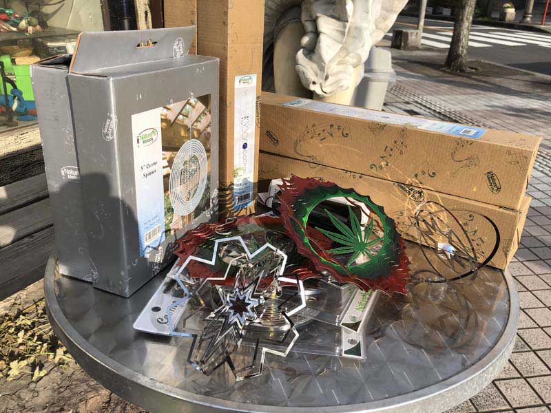 Wind Spinner 5 inch Star & Sun Catcher�ACosmo Spinner �A���o���ʔ��Q�Ȏ��R�̌b�ݎG��