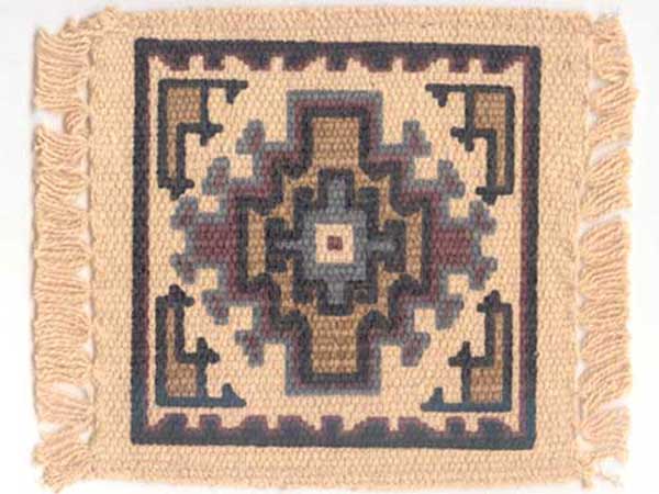 �C���f�B�A���n�f�U�C���̃V���N�v�����g���������R�[�X�^�[6�� set