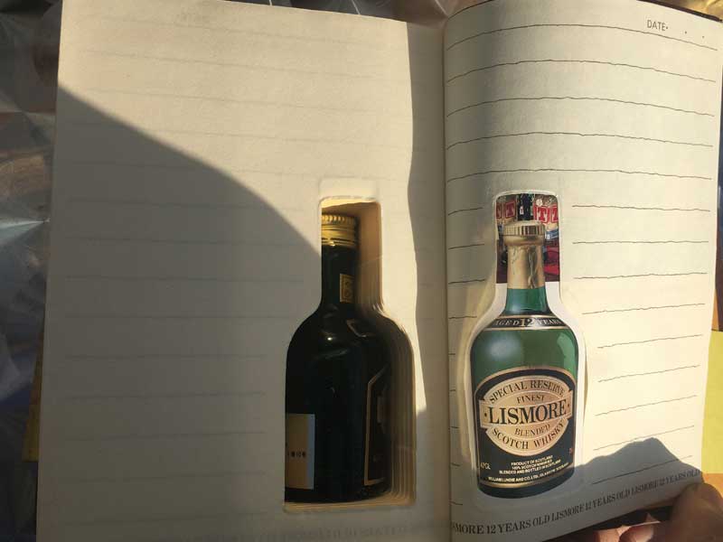 Vintage Deadstock �X�R�b�`�E�C�X�L�[ LISMORE�̃~�j�{�g�������܂����p��̌Ï����̃m�[�g�u�b�N