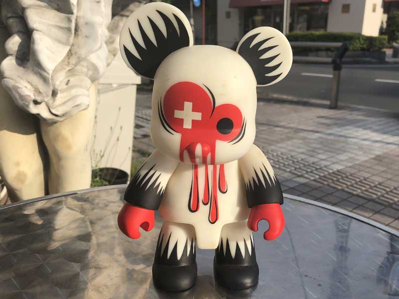 8 inch Qee RIPPER by DOINK Design Glow in the dark、グローインザダークのキューイー