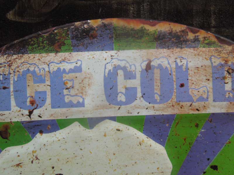 �V�i�@�A���e�B�[�N���H �u���L�����ʊ��̂���r�[���̊ی^�ŔA�K���[�W�G�݁ABar �A���݉��̓X�ܗp�i