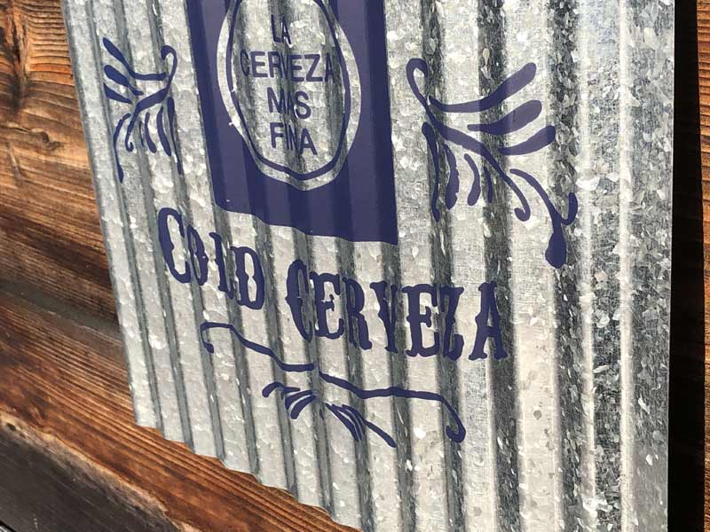 CORONA EXTRA �R���i�r�[�� �R���Q�[�g ���^���T�C���A�A���e�B�[�N���H�̃u���L���̊Ŕ� 