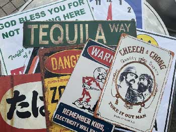 Metal Sign�A�@���^�����̃T�C���A�ŔACheech &amp; Chong�ATEQUILA�@WAY�ADanger Zombie �I���V���n�Ŕ�