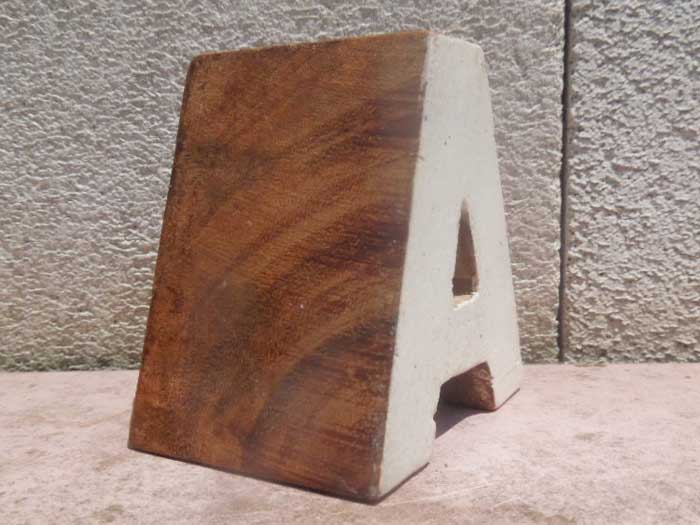 新品 Wood Letter Block アカシアの木を使用した木製のアルファベット ブロック A