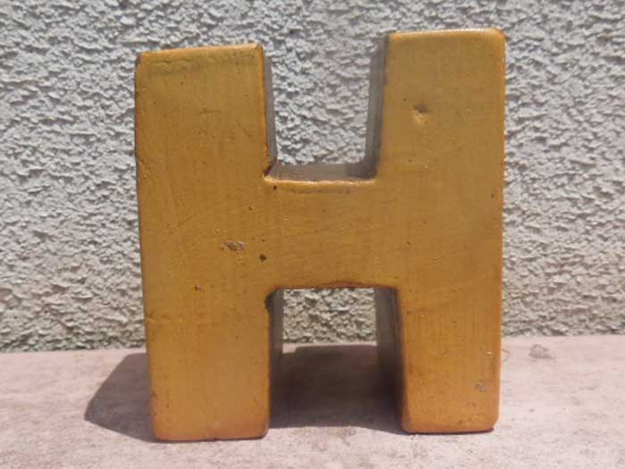 新品 Wood Letter Block アカシアの木を使用した木製のアルファベット ブロック H