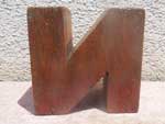 新品 Wood Letter Block アカシアの木を使用した木製のアルファベット ブロック N