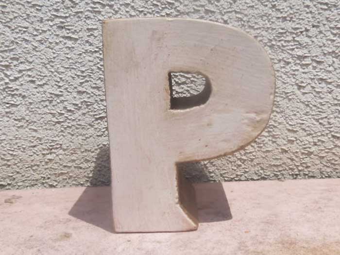 新品 Wood Letter Block アカシアの木を使用した木製のアルファベット ブロック P