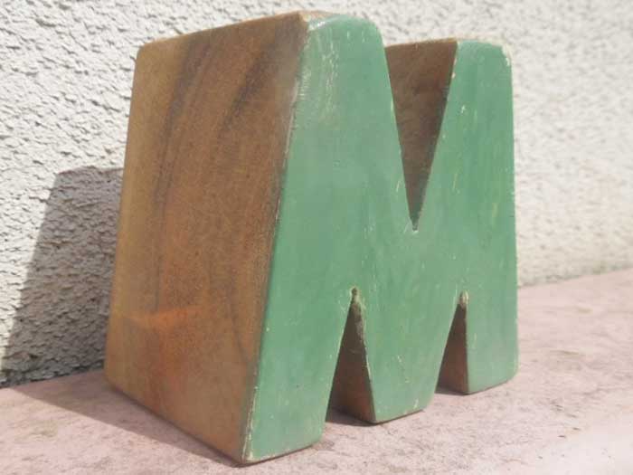 木製のアルファベット ブロック ペイントサービス