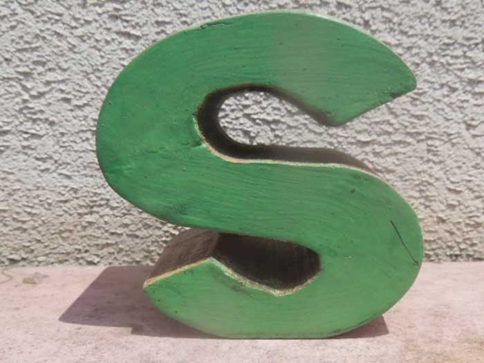 新品 Wood Letter Block アカシアの木を使用した木製のアルファベット ブロック S