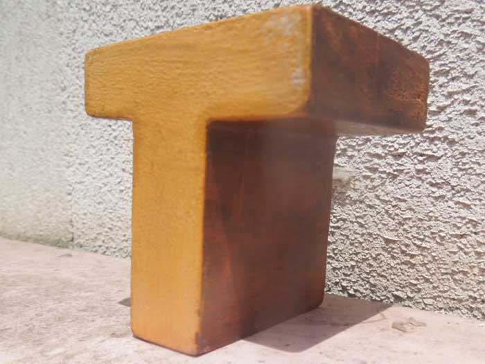 新品 Wood Letter Block アカシアの木を使用した木製のアルファベット ブロック T