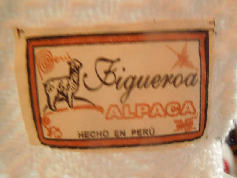 新品 ペルー製 アルパカの毛、アルパカウールを使用したマフラー