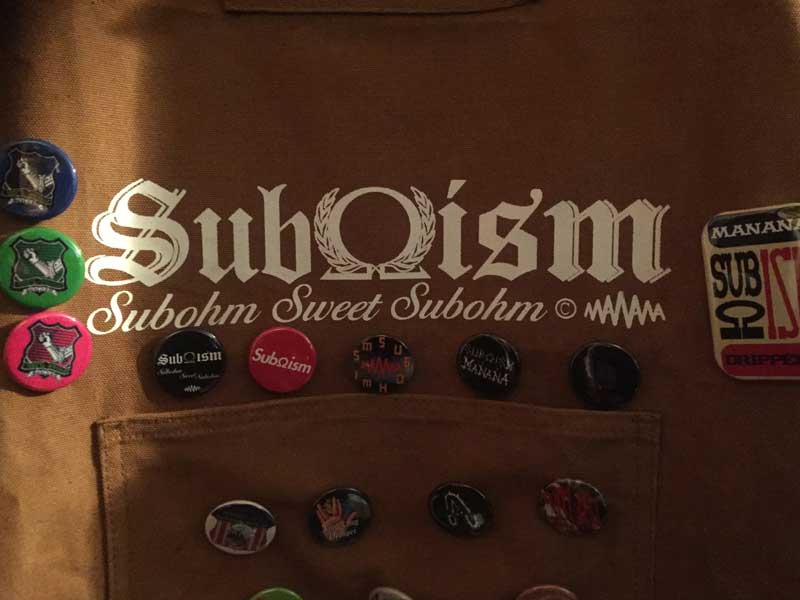 �V�i manana/Sub��ism/ill cafe/manala 32mm & 44x70mm �I���W�i�� �ʃo�b�`