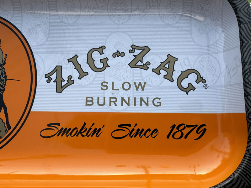 ZIG ZAG/SLOW BURN ROLLING TRAY、 ジグザグ スローバーニング ローリングトレイ made in France