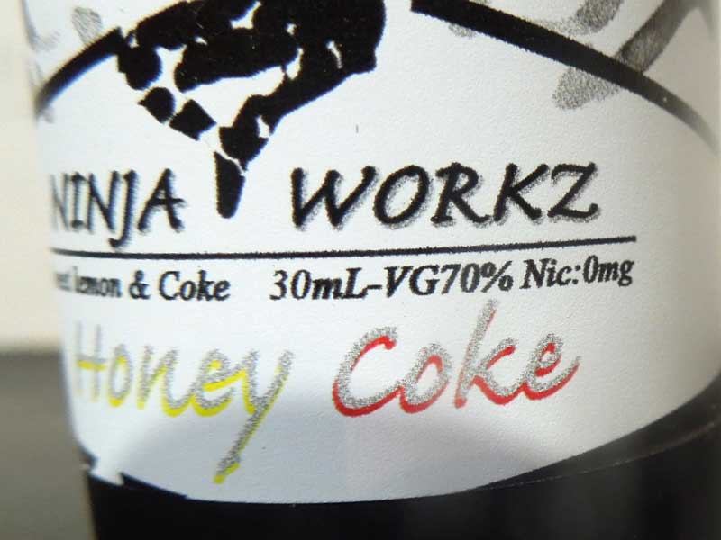 { VAPE ELbh@NINJA WORKZ Honey Coke(nj[R[N)
