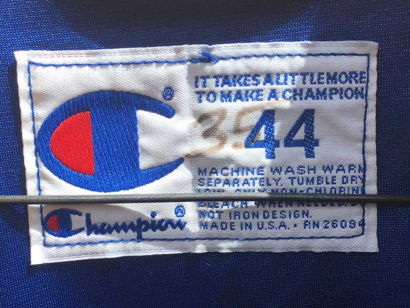 Used Champion S/S JKT、チャンピオンの青いスナップボタンの半袖ジャージ