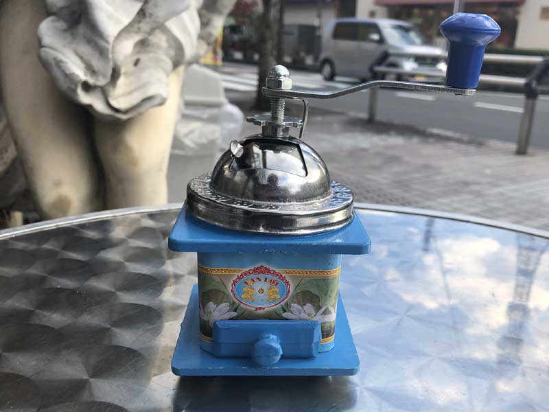 カラフルなベトナムのペッパーミル、コーヒーミル、Vietnam Peppe Mill、Coffee Mill