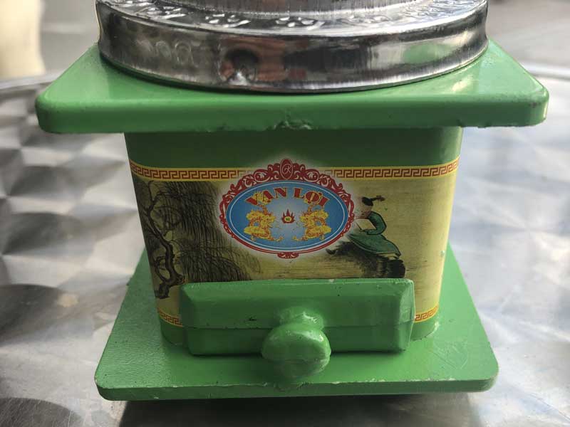 カラフルなベトナムのペッパーミル、コーヒーミル、Vietnam Peppe Mill、Coffee Mill