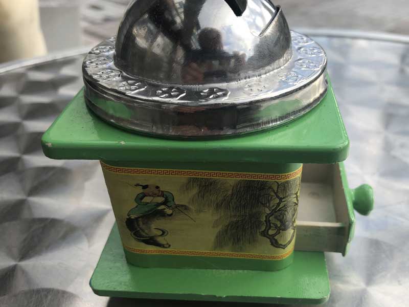 カラフルなベトナムのペッパーミル、コーヒーミル、Vietnam Peppe Mill、Coffee Mill