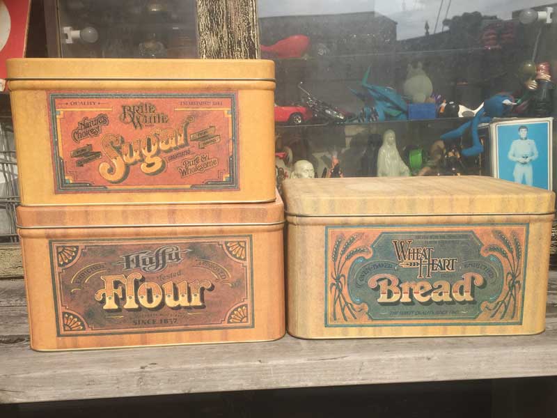 �V�i Vintage Replica Canisters �r���e�[�W ���v���J�̃L���j�X�^�[�Z�b�g�l�p�^�A�ی^