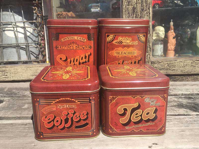 �V�i�@Deadstock Retro Tin Can�A�A�����J�� ���g���ȃu���L��