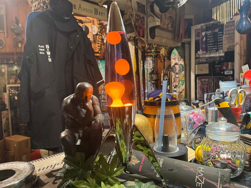 1960's Vintage ROCKET LAVA LAMP�A1960�N�� ���B���e�[�W�� ���o�����v ���o���C�g�@�T�C�P�ȃC���e���A